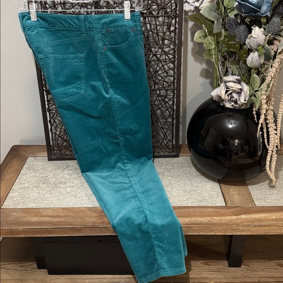 Talbots Turquoise Corduroy Ankle Pants 10P Boyfriend Fit - Picture 4 of 7